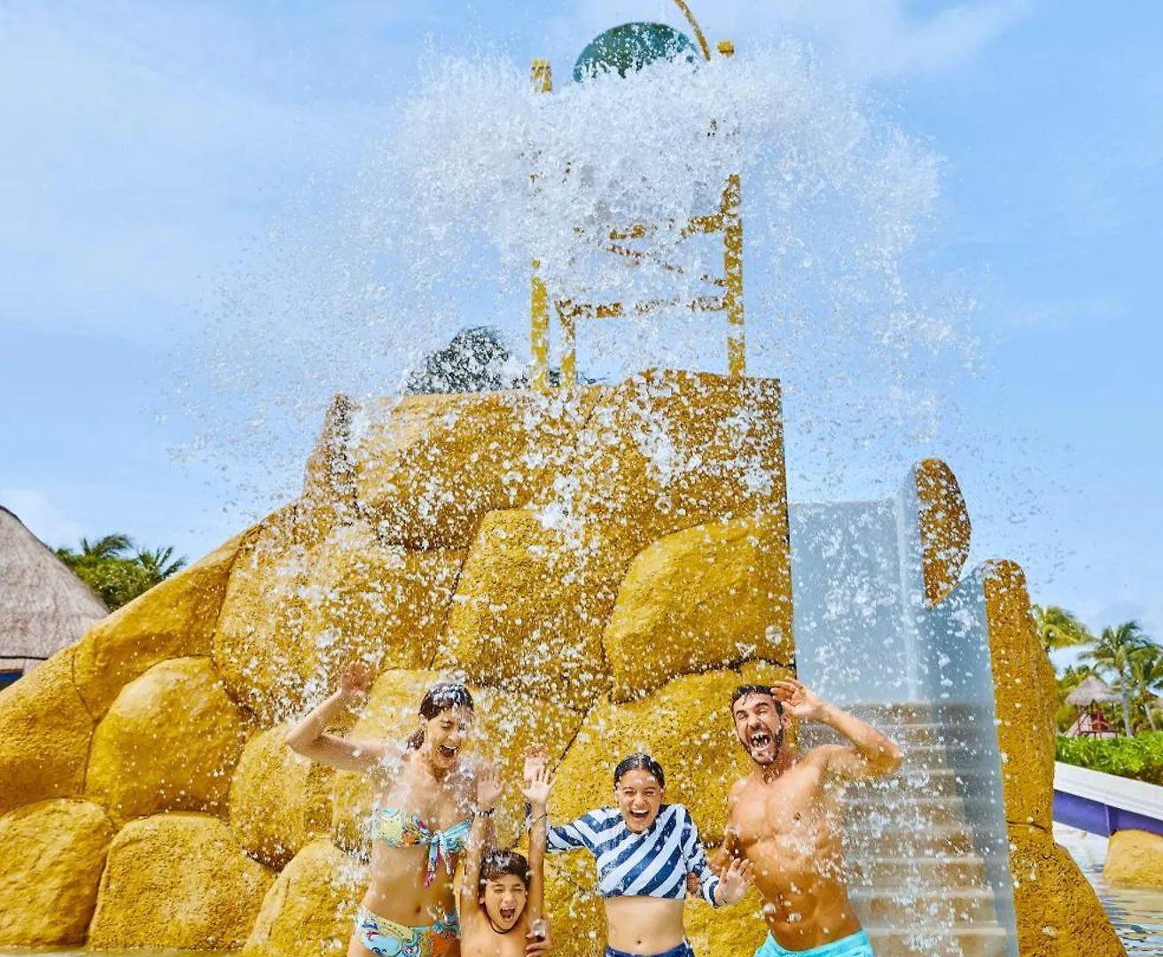 Riviera Maya Grand Palladium Colonial Resort & Spa
